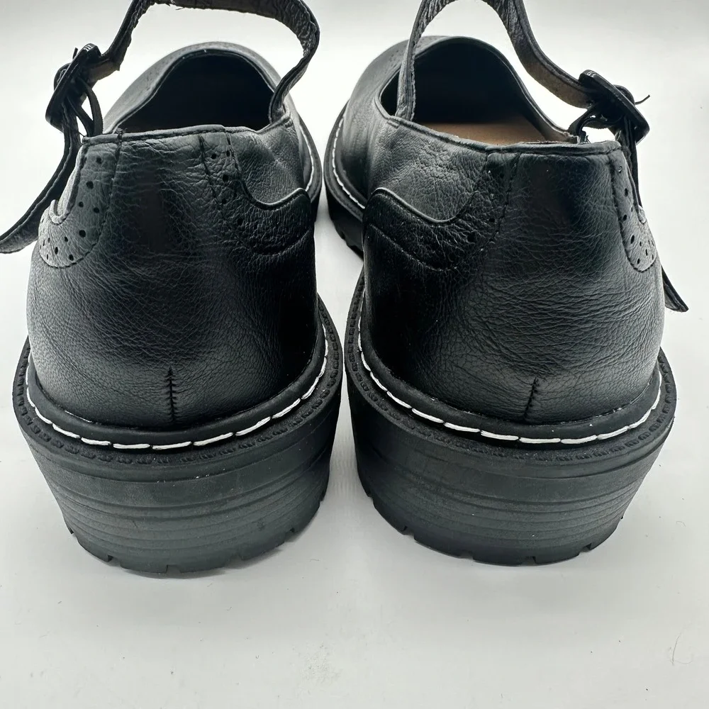 Torrid Black Faux Leather Perforated Mary Jane Flats Lug Sole 11WW - Picture 10 of 13